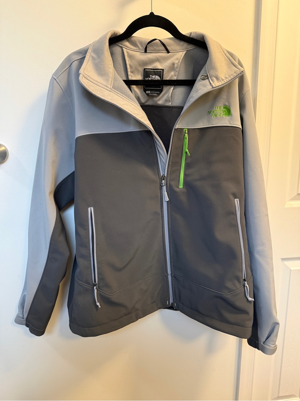The North Face Men’s Gray Two-Tone Softshell Jacket with Lime Zip